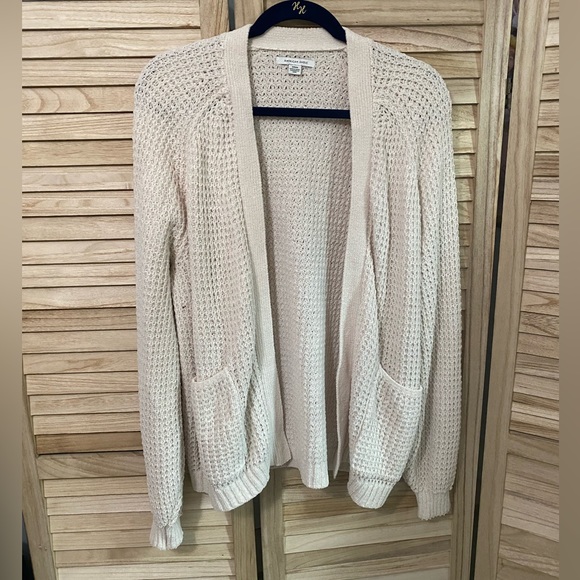American Eagle Outfitters Sweaters - American eagle off white cardigan ; used size medium